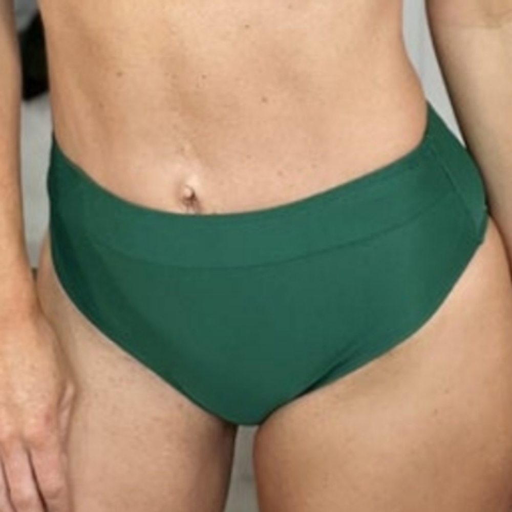 NWOT Green Women's High Waist Swim Bottom W/ Hygenic Sticker In Place